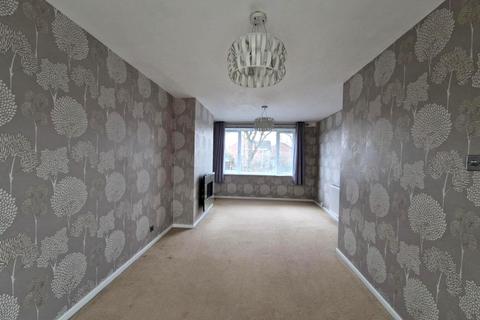 3 bedroom detached house to rent, Hednesford Road, Rugeley, WS15 1JU