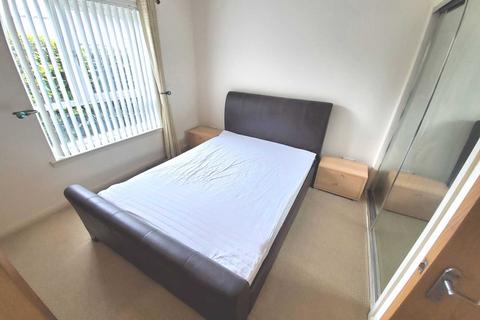 2 bedroom flat to rent, Williamson Place, Johnstone