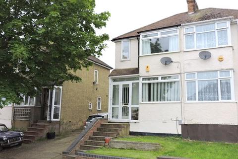 2 bedroom semi-detached house to rent, Luton, LU3