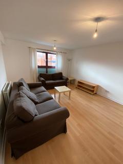 3 bedroom flat to rent, 9 Manresa Place, Glasgow G4