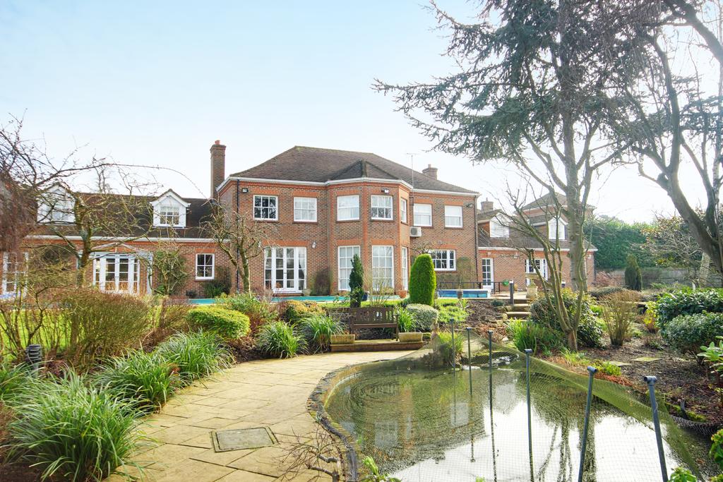 Northaw Place, Coopers Lane, Potters Bar, Hertfordshire, EN6 6 bed terraced house £3,100,000
