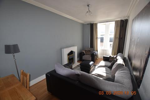 2 bedroom flat to rent, 181 2C High Street, Perth, PH1 5UN