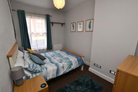 2 bedroom flat to rent, Worcester WR2