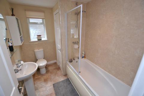 2 bedroom flat to rent, Worcester WR2