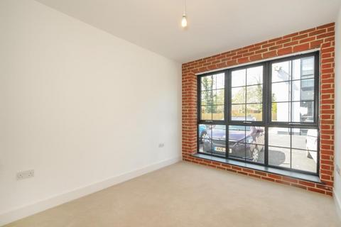 1 bedroom apartment to rent, Newbury,  Berkshire,  RG14