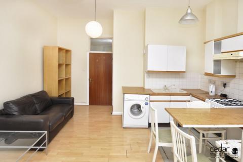 2 bedroom flat to rent, Finchley Road, Hampstead NW3