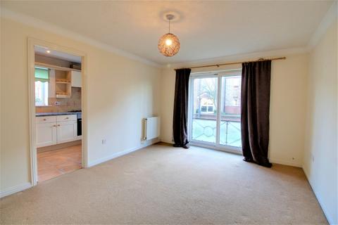 2 bedroom ground floor flat for sale - Lakeside Boulevarde, Lakeside, Doncaster