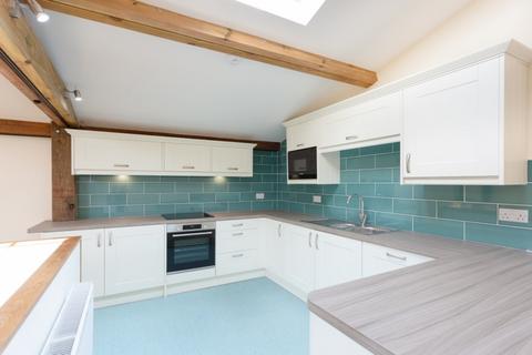 2 bedroom barn conversion to rent, Chalfont St Giles