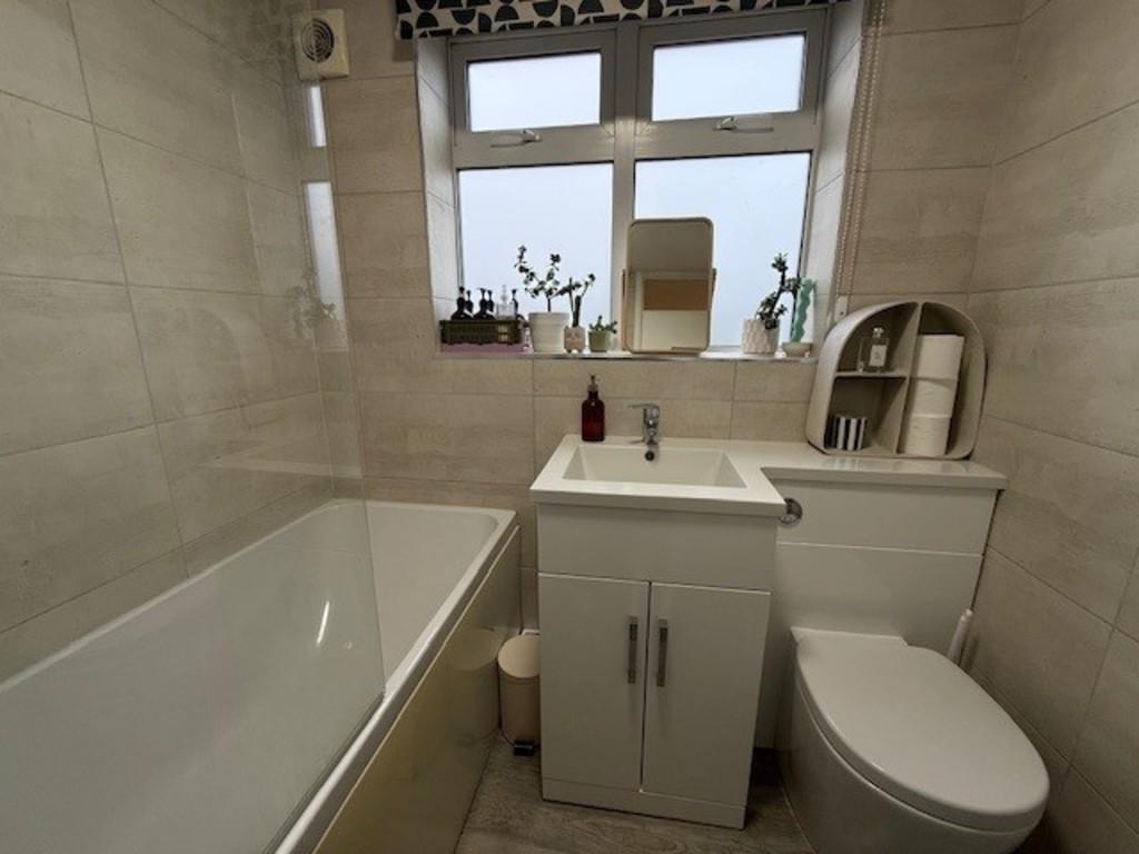 Bathroom 2