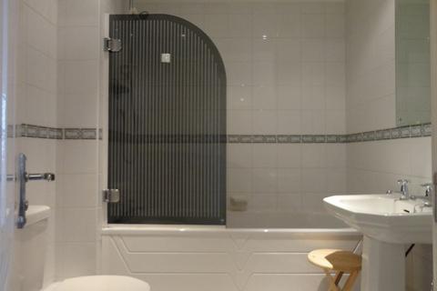 1 bedroom apartment to rent, Symphony Court, City Centre, Birmingham