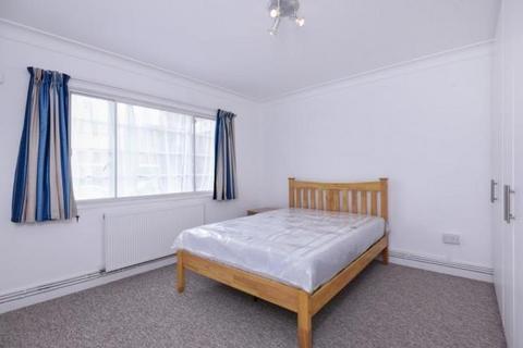 2 bedroom apartment to rent, Glenhill Close,  Finchley,  N3
