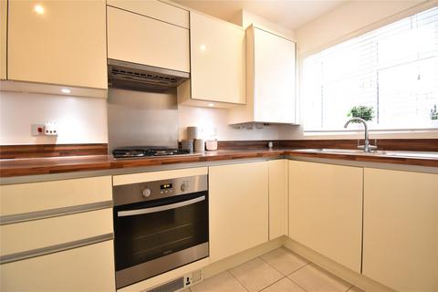 2 bedroom terraced house for sale, Kenley Place, Farnborough, Hampshire, GU14