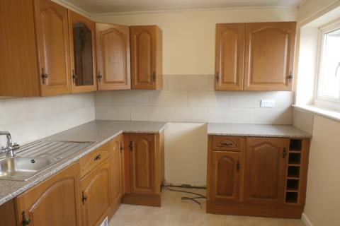 2 bedroom maisonette to rent, Ripon Gardens, Buxton SK17