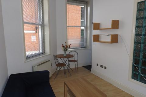 1 bedroom apartment to rent, Charles House, Park Row