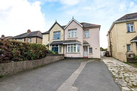 4 bedroom semi-detached house to rent, Truro