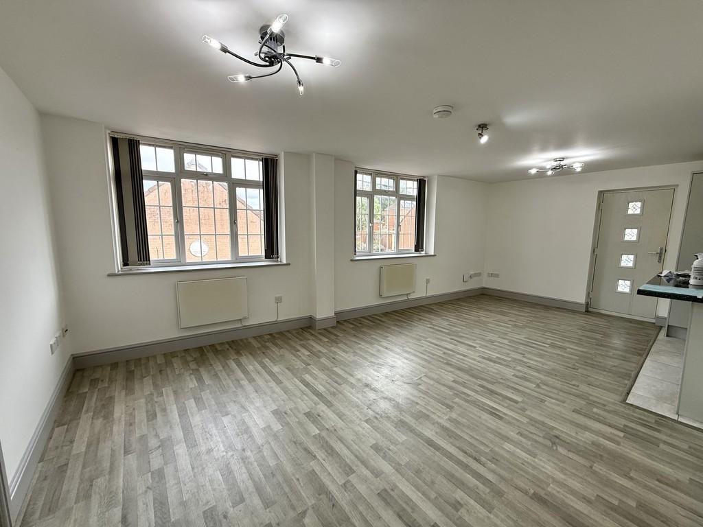 Open Plan Living Room/Kitchen