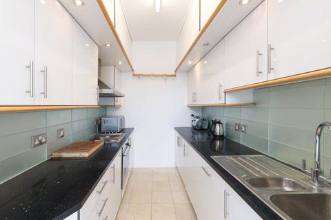 2 bedroom apartment to rent, St. John Street, London, EC1M