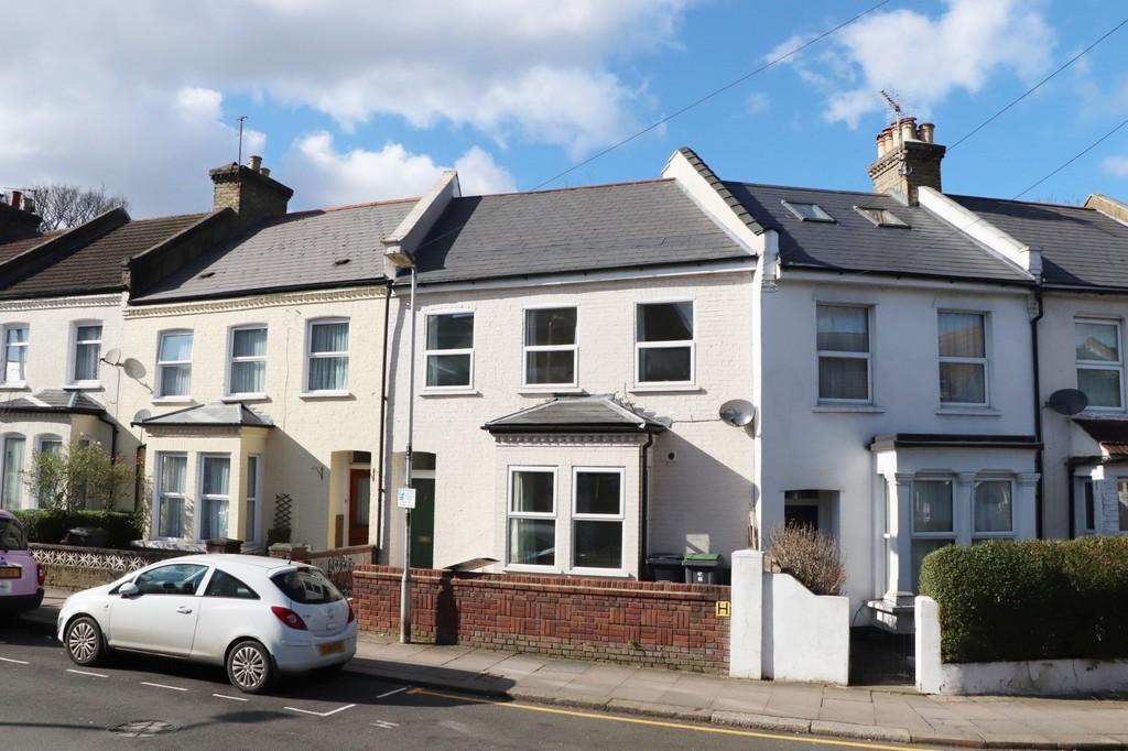 Queens Road, Bounds Green, London,N22 3 bed terraced house £585,000