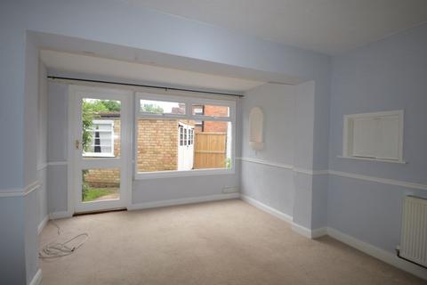 3 bedroom semi-detached house to rent, 26 Reeves Road, Kings Heath, B14 6SQ