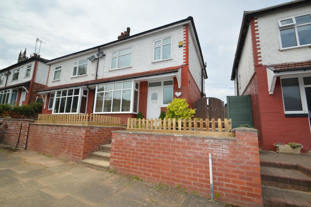Grosvenor Avenue, Whitefield, Manchester 3 bed semidetached house £