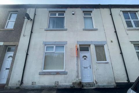 4 bedroom terraced house to rent, Ford Terrace, Wallsend NE28