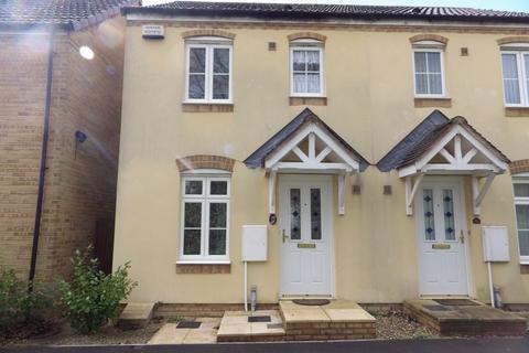 2 bedroom terraced house to rent, Shepherds Walk, Bristol