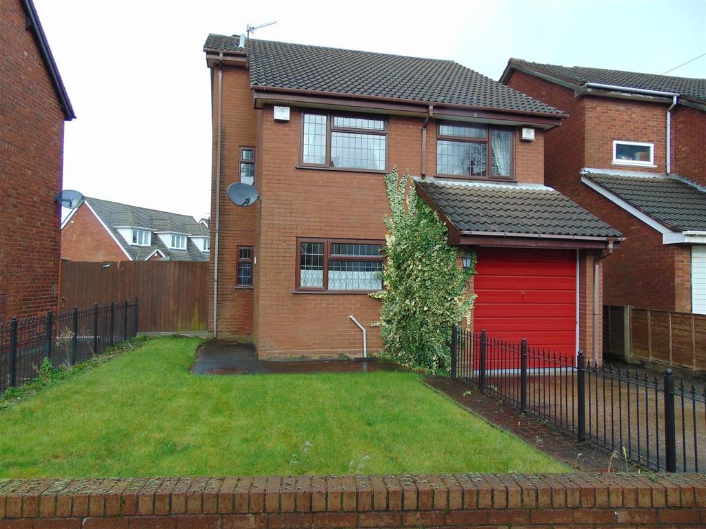 Beechtree Road, Walsall Wood 3 bed detached house £240,000