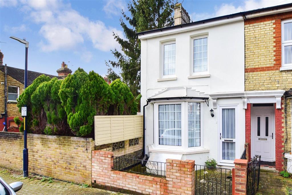 Albany Street, Maidstone, Kent 3 bed end of terrace house £250,000
