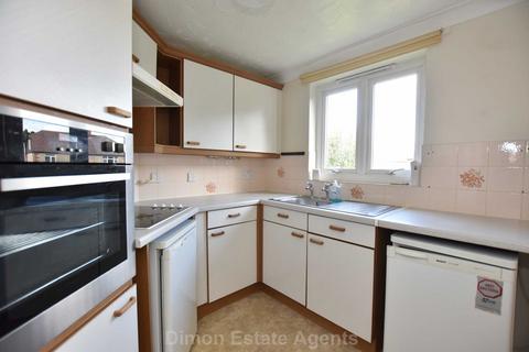 2 bedroom retirement property for sale - Canberra Court, Alverstoke