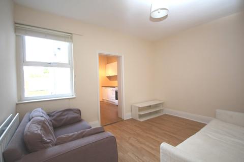4 bedroom semi-detached house to rent, Canbury Park Road, Kingston Upon Thames KT2