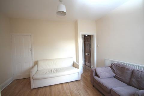 4 bedroom semi-detached house to rent, Canbury Park Road, Kingston Upon Thames KT2
