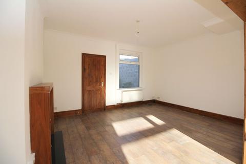 3 bedroom semi-detached house to rent, Beech Street, Gilfach Goch CF39 8UD