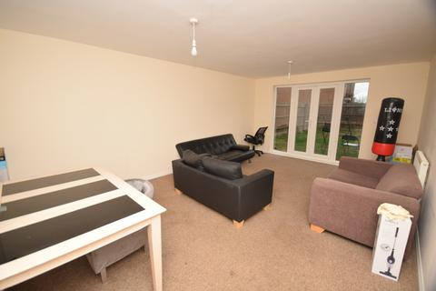 6 bedroom detached house to rent, Walker Grove, Hatfield AL10