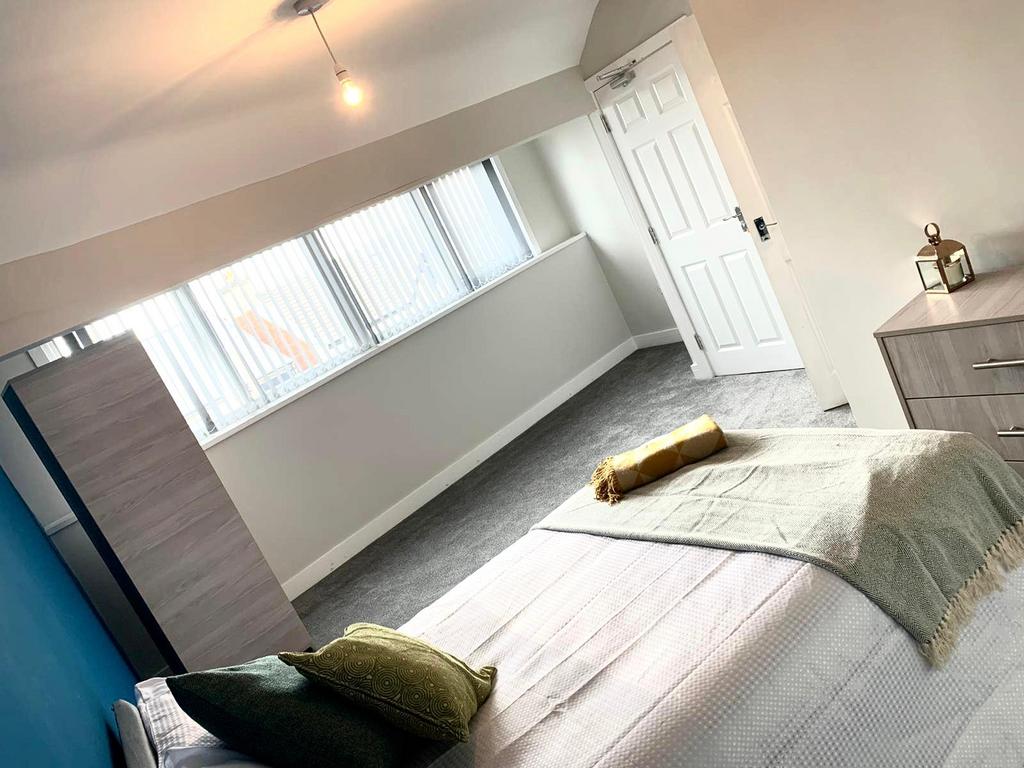 Bedroom 6