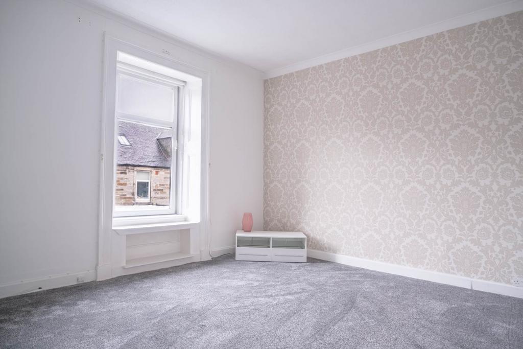 Graham Terrace, Stewarton 2 bed flat for sale £70,000