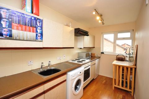 1 bedroom flat to rent, Sanderling Close, Letchworth Garden City, SG6