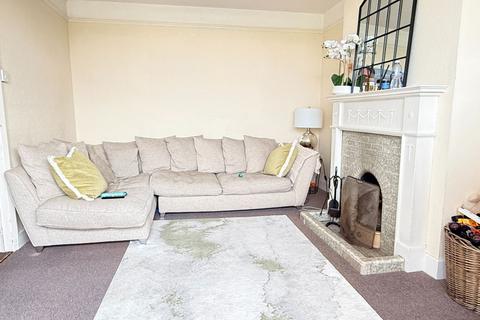 3 bedroom semi-detached house to rent, Wooddittion Rd, Newmarket - spacious property