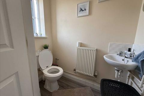 undefined, Farnborough Close, CORBY