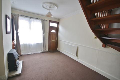 2 bedroom terraced house to rent, Cranmer Street, Leicester