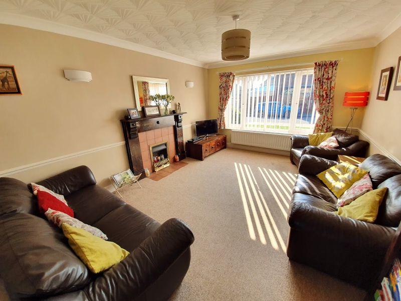 Wentworth Drive, Carlisle 4 bed house £265,000