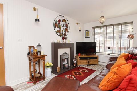 124 Brynteg Green, Beddau, Pontypridd, CF38 2PT