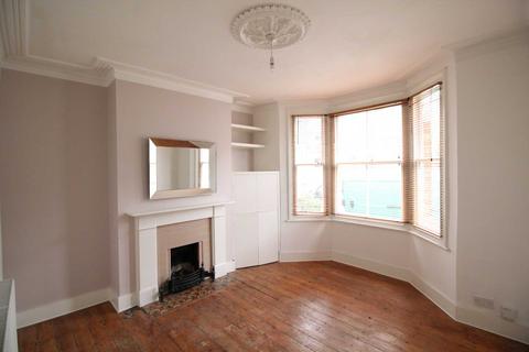 1 bedroom flat to rent, Mafeking Avenue, Brentford