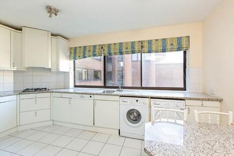 3 bedroom flat to rent, Queens Terrace, St John's Wood, NW8