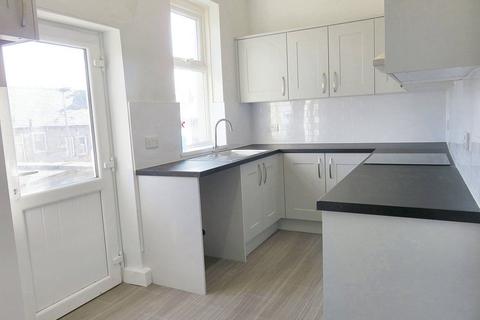 2 bedroom terraced house to rent, Russell Street, Skipton BD23