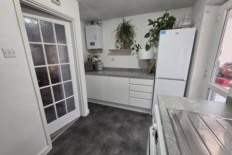 2 bedroom semi-detached house to rent, Coniston Road, Flitwick, MK45