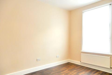 4 bedroom house to rent - Greyhound Road , London , W6
