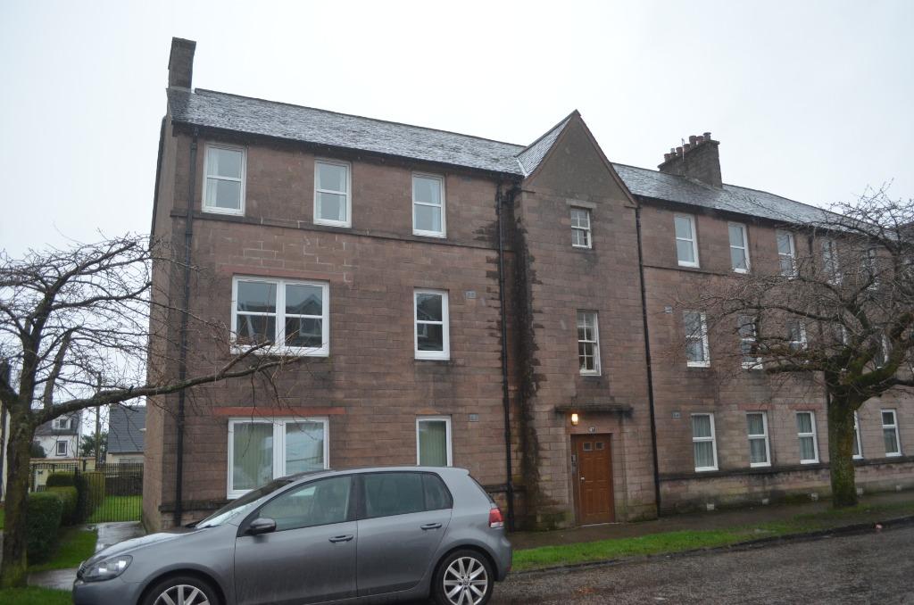 West Princes Street, Helensburgh, Argyll & Bute, G84 8BH 2 bed flat to