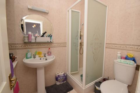 1 bedroom detached house to rent, St. Albans Road West, Hatfield AL10