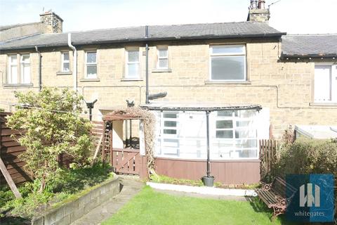 3 bedroom terraced house to rent, Moorside Avenue, Crosland Moor, Huddersfield, HD4