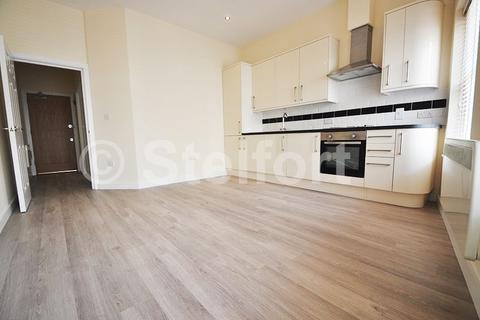 1 bedroom apartment to rent, Holloway Road, London, N7